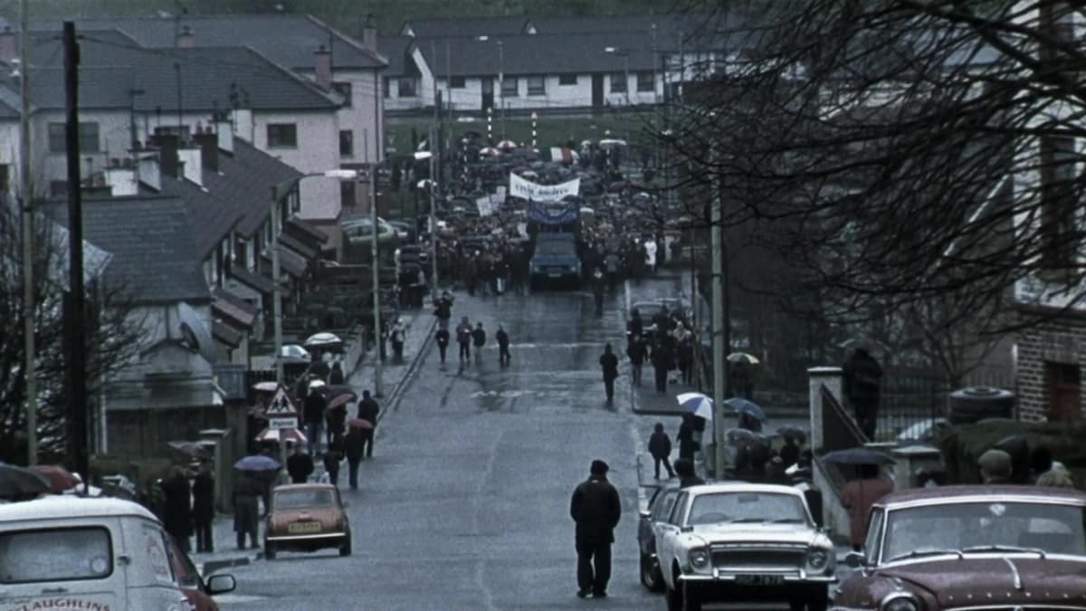Bloody Sunday (Bloody Sunday)