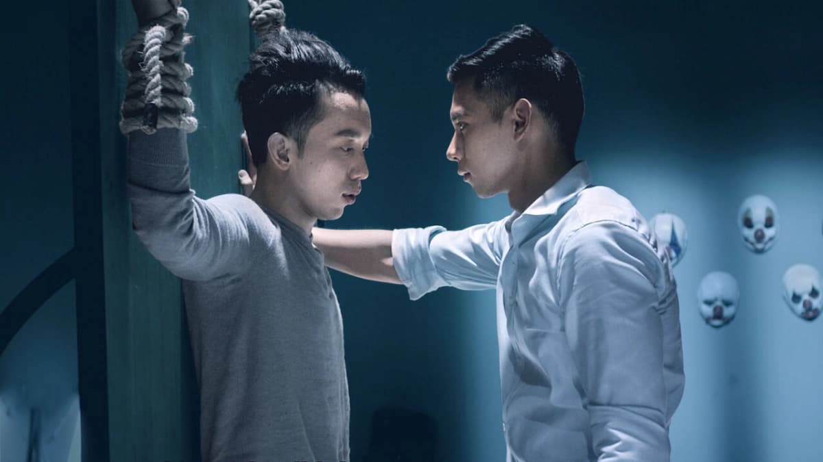 Con Ma Nhà Họ Vương (Never Trust a Stranger)
