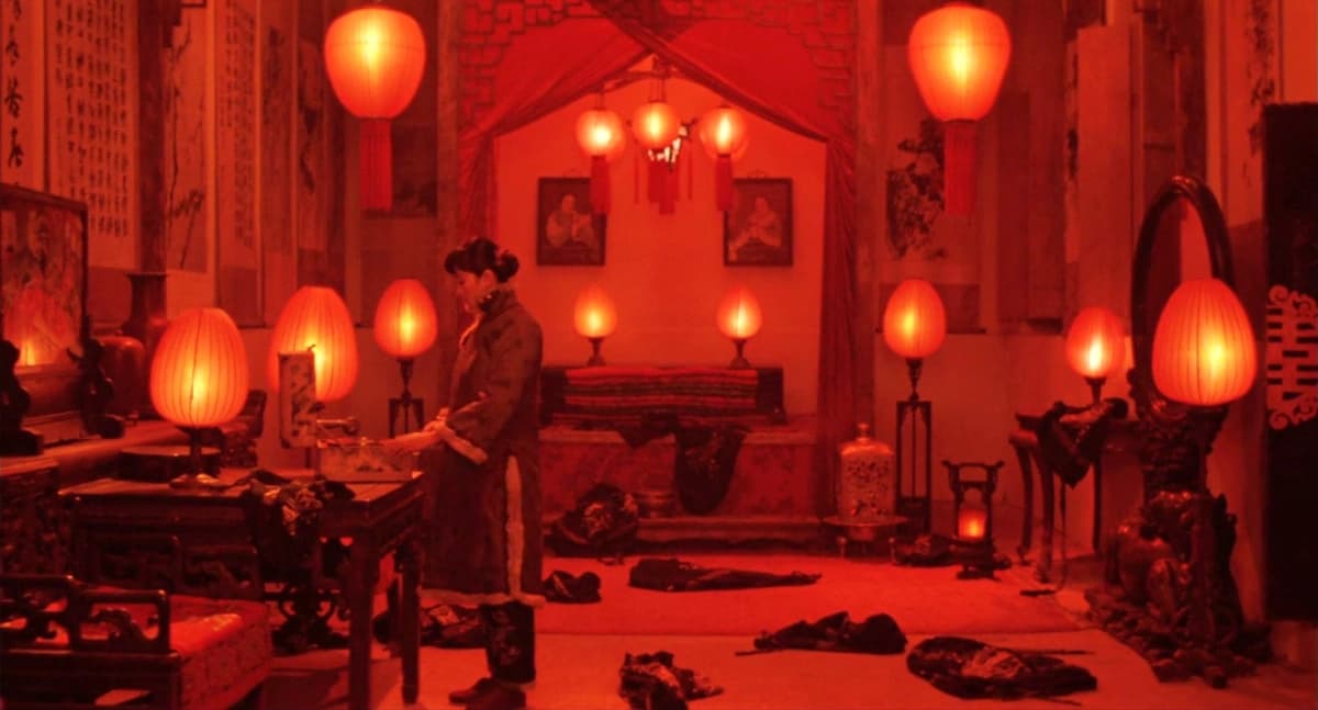 Đèn lồng đỏ treo cao (Raise the Red Lantern)