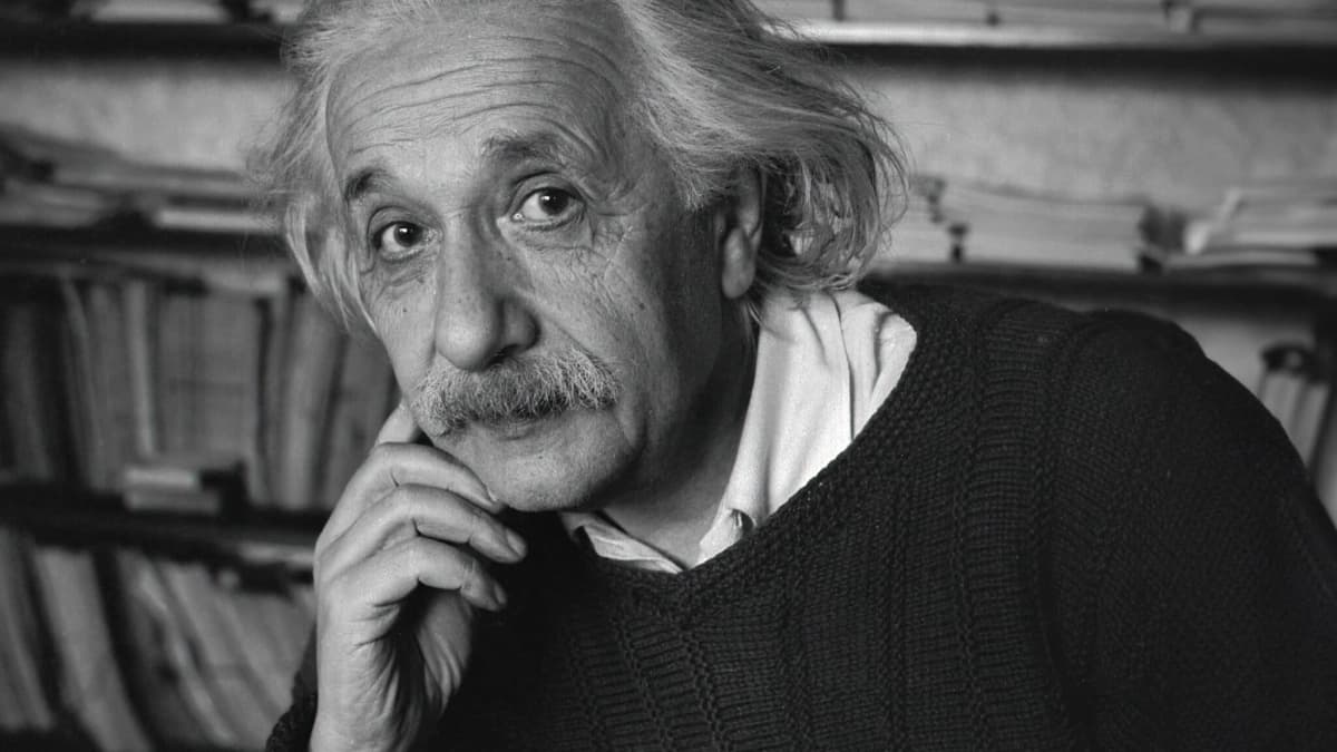 Einstein và trái bom (Einstein and the Bomb)