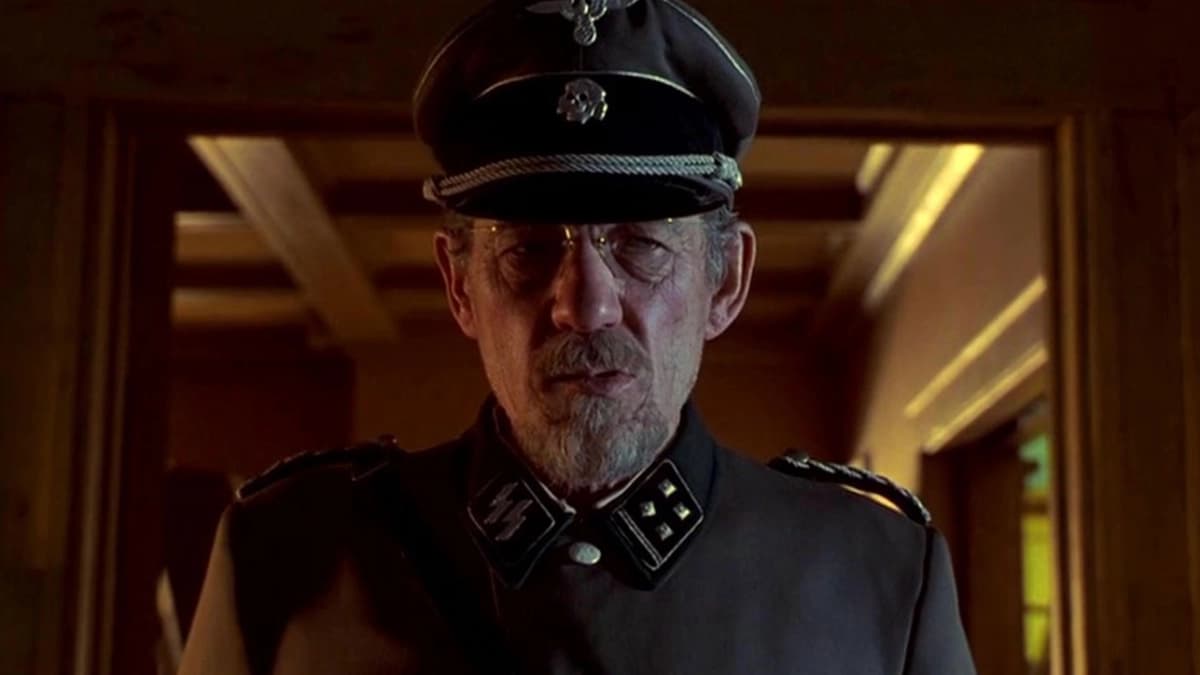 Kẻ Đội Lốt Học Sinh (Apt Pupil)
