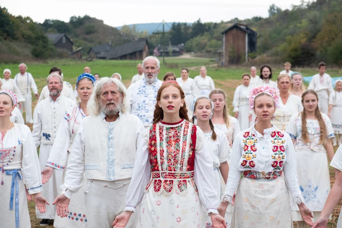 Lễ Hội Đẫm Máu (Midsommar)