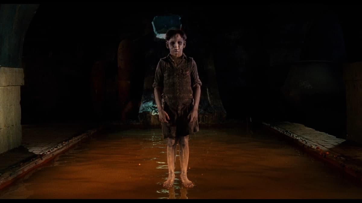 The Devil's Backbone (The Devil's Backbone)